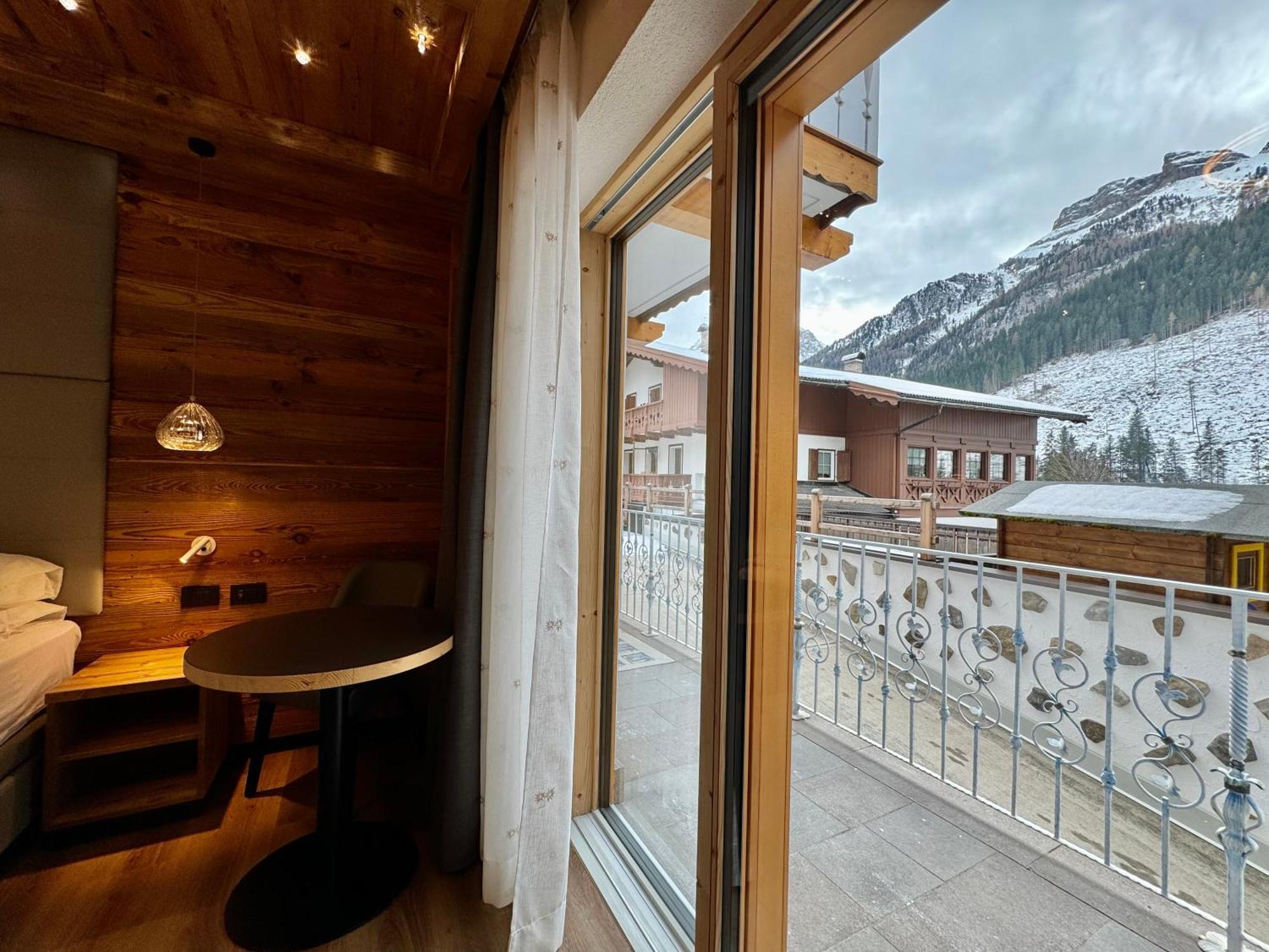 B&B Cesa Planber Mountain View Bike Friendly Canazei Luaran gambar