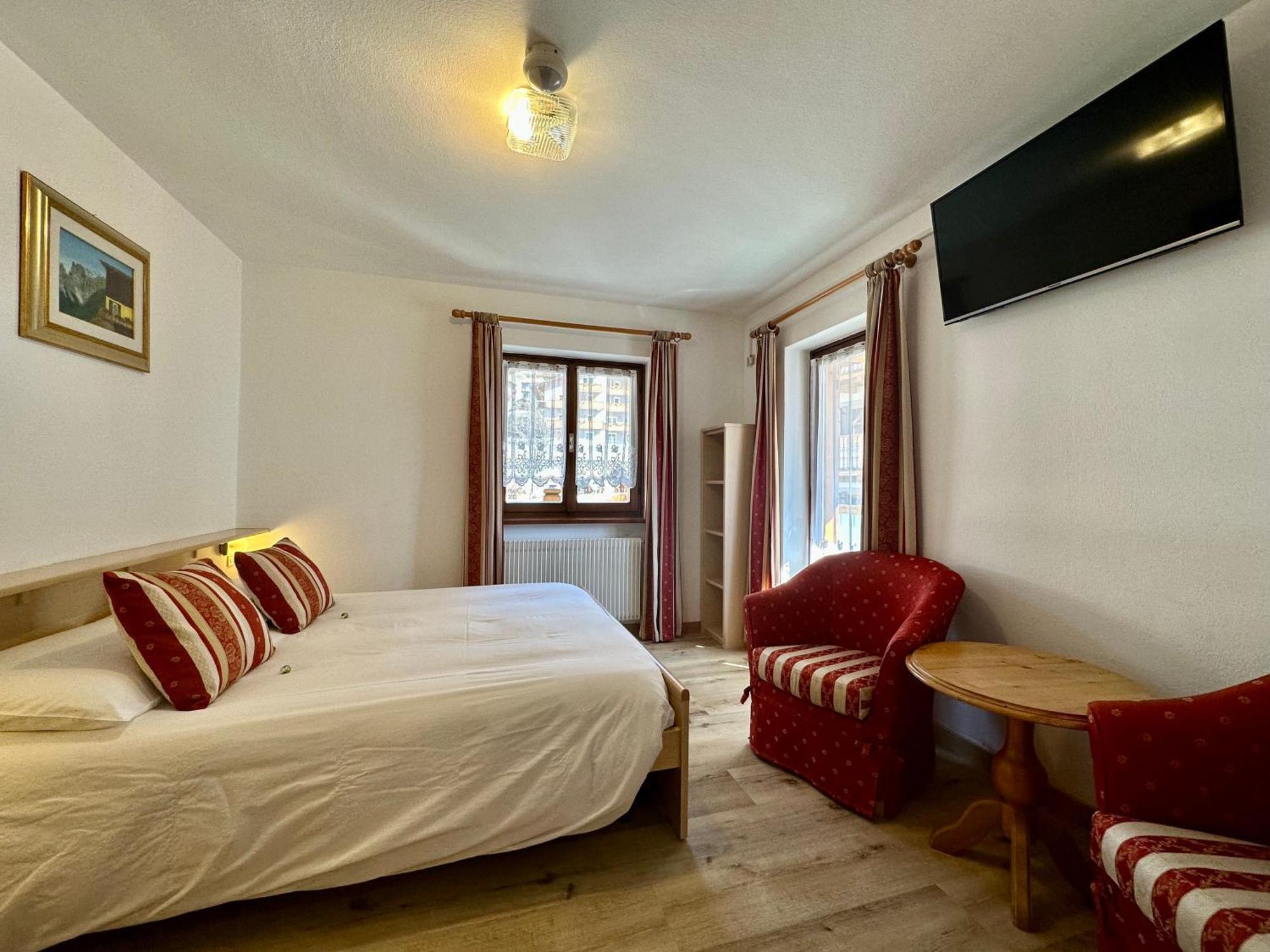 B&B Cesa Planber Mountain View Bike Friendly Canazei Luaran gambar
