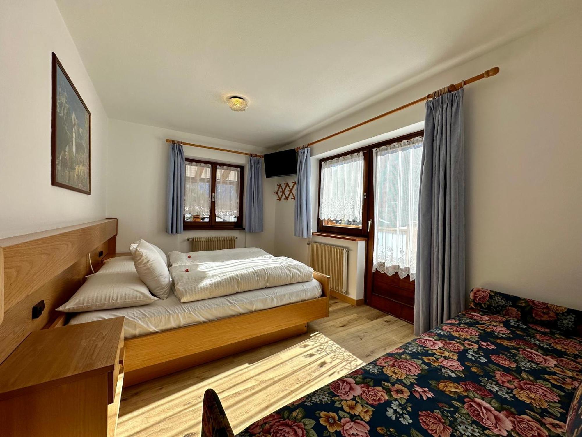 B&B Cesa Planber Mountain View Bike Friendly Canazei Luaran gambar
